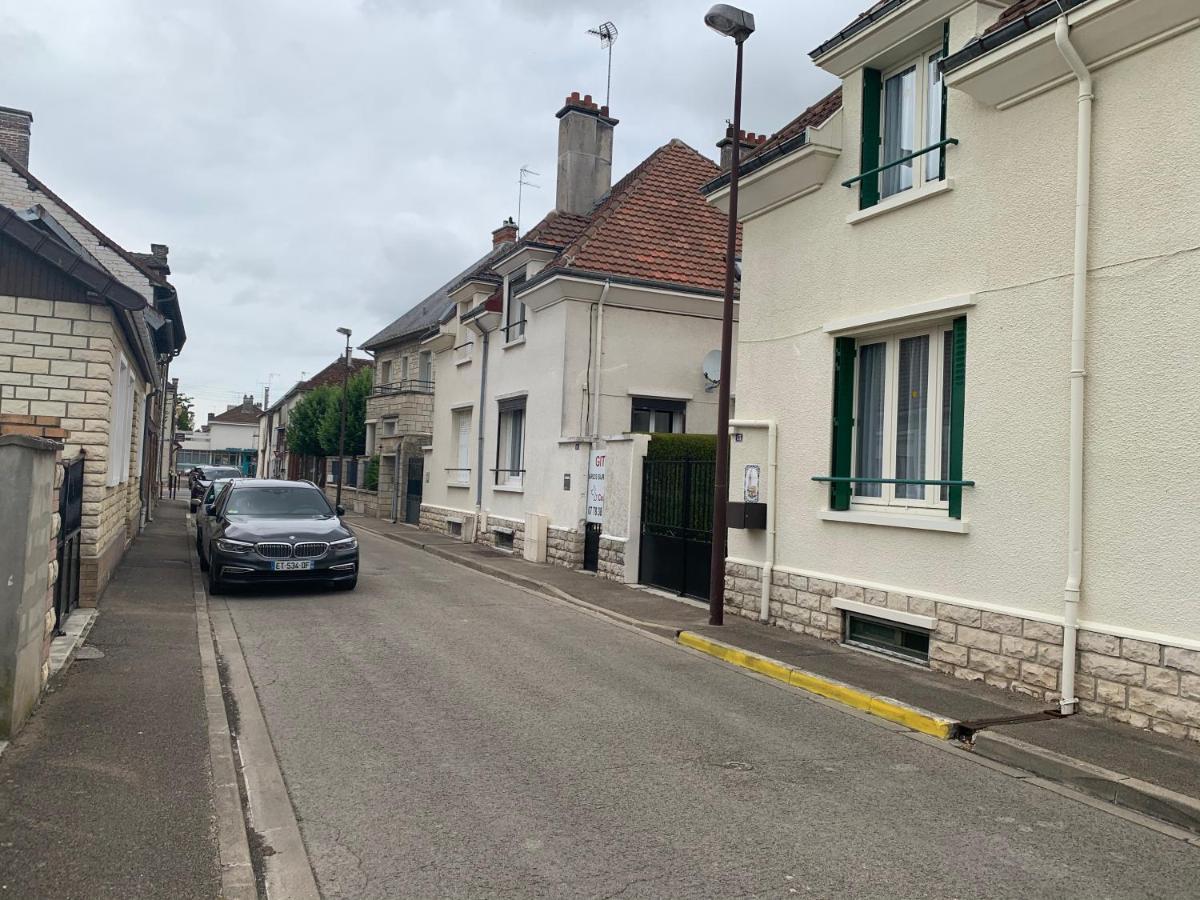 Gite Arcis Sur Aube Villa Luaran gambar